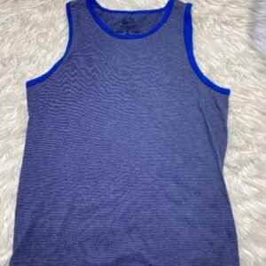 Sleeveless tee